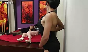 Nếu chồng của em không yêu anh ngay cả khi bạn đi xung quanh ngôi nhà của bạn tốt nhất đồ lót, thì đây là một chẩn đoán. Nhưng luôn luôn có một người sẽ giúp bình tĩnh tử cung bệnh dại. Đi bộ, và muốn vợ lấy một vòi cỡ thành viên từ vườn của quần và đã lừa dối chồng mình trong giường. Vâng, ông bắt chúng, nhưng cho dù các web phim sex nhật bản họ giết người làm vườn hay không, trông để kết thúc và tìm cho chính mình.