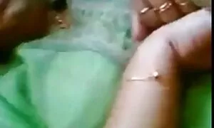 Cô gái đã đột nhập vào văn phòng của ông chủ và yêu cầu của mình ngay lập tức. Các người đàn ông ngay lập tức phim sex hd moi nhat rời tất cả mọi thứ, cởi đồ các cô gái, âm đạo và đưa miệng của cô.