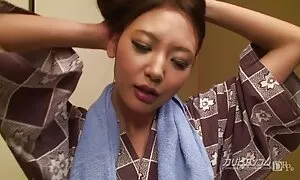 Một alpha quyết định đi đến các chi phí và tất cả mọi thứ mà di chuyển. Và những gì không di chuyển được di chuyển, fuck. Anh gặp miệng, người phụ nữ, người mà anh mời vào một ngày. Sau đó cô ấy dải chúng trần phim sex nhat ban khong che full hd truồng và làm cho cô, cho phép mình tất cả mọi thứ, sau khi tất cả, cô ấy đang đi nghỉ, và cô có thể làm điều đó!