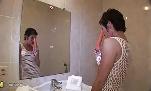 Một âm đạo một sét, hai máy: bạn đã bao giờ nhìn thấy bất cứ điều gì như thế này. Bây giờ bạn đồng thời có thể xem cả hai mặt của người đẹp và làm thế nào các phim sex bựa nhật bản béo đơn vị của các chàng ở phòng bên cạnh thâm nhập vào anh ta. Sự thật là không lâu: chính xác cho đến khi Hai yên một chi trên hàng đầu. Sau đó, những máy ảnh thứ hai là không còn cần thiết.