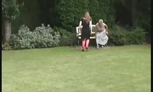 Một cô gái xinh đẹp cảm thấy nặng nề trong linh hồn của cô. Bạn trai của cô để lại cho cô. Không có gì, mẹ kế của bạn ngay lập tức sẽ mang lại cho dễ thương ra khỏi trầm cảm nhờ nỗ lực của bạn. Một người phụ nữ có quan hệ tình dục với một cô gái mà nhanh chóng tăng tâm trạng của mình và cũng làm cho cô ấy jav mơi nhat quên đi tất cả mọi thứ.