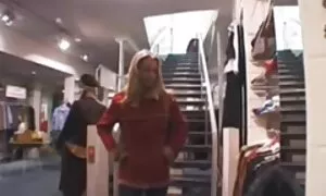 Anh hùng của chúng tôi yêu phim sex nhat ban gai dep một số thiếu kinh nghiệm đầu vú, được sẵn sàng để ngồi trên dương vật ở mỗi cơ hội. Người phụ nữ này không có não, nhưng đó là quá đủ mong muốn chết tiệt! Sự đồi trụy cô gái tóc vàng và cho phép cô, âm hit với một dương vật, rên rỉ hơi tại của đối tác quyết đoán.