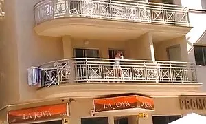 Các cô gái tóc vàng đẹp là phô trương. Cô ấy biết rằng họ đang theo dõi con bé trong khi tắm trong phòng phim sex hd moi nhat tắm, nhưng đây chỉ bật thậm chí còn rõ hơn những Scandinavia, người thấy rõ hơn cô ấy đáng kinh ngạc quyến rũ, không có cách nào cố gắng để che giấu hay che thân đi. Viêm nhiều hơn và nhiều hơn nữa, cô gái đã là một cách công khai vuốt ve cô ấy âm trải qua một sự cực khoái, trước thời điểm này.