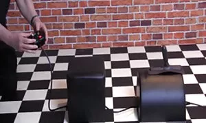 Những người lớn tuổi không còn biết phải làm gì vào cái ngày. Phụ nữ quyết định để làm trò đùa, và đề nghị này là rất thú vị. Các tóc nâu người phụ nữ nga đặt một miếng băng trên cô ấy và biến cô thành một tuyệt vời Cooney liếm lỗ với cô ấy thô lưỡi. Kết quả là, họ có được nhat jav cả cao.