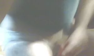 Yoga là một thứ mong manh. Cho đến thời điểm này, trong đó có không xuất hiện một dày đặc cuộc thảo luận trong hình thức một thành viên giữa các giáo viên của nghệ thuật này và khách hàng của mình. Các cô gái tóc vàng quyết định để thư giãn sau một tập thể dục tình của một người theo dõi cô, người đã nhanh phim người lớn nhật chóng kết thúc lên trên các cô gái của sưng cung.