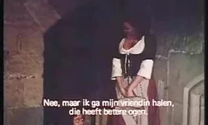 Như cô, chúng tôi đơn giản là không thể chống lại sự cám dỗ. Cô bắt đầu thủ dâm say đắm, sex không che nhật thiên âm hộ của cô đến một thời điểm. Các con điếm chơi dữ dội với các gái, ném tia lửa và bắn của nó, và cùng một lúc. Trông giống như sự táo bạo một chưa từng có một người tốt, trong một thời gian dài.
