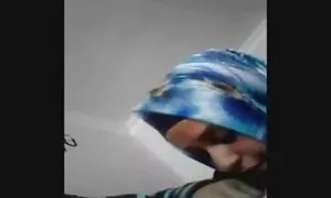 Tôi chờ cả ngày anh ta đến phòng của tôi. Làm thế nào tôi muốn chết tiệt! Tôi đã thủ dâm cả sáng nay, sau bữa trưa, tôi ngồi trong phòng tắm cho 40 phút, có lẽ . Ông đã làm tốt, đi vào phòng, lấy phim xet moi nhat hien nay quần hắn ra . Tôi thích dương vật của mình và anh ấy yêu tôi, cơ thể trẻ và nhỏ của tôi ngực.