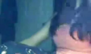 Gã ngồi trên giường và chảy nước dãi, quan sát các mong muốn người quằn quại như một con rắn và dần dần mất đi của mình màu đen, quần lót. Sau một mạnh, hưng phấn, các chàng trai đưa con chó sex show nhat ban của mình trong bệnh ung thư và dìm mình dựng lên dương vật vào lỗ của mình. Sau khi quan hệ tình dục đẹp, một mệt mỏi, nhưng cặp vợ chồng hạnh phúc rơi vào giấc ngủ trong một cái ôm.