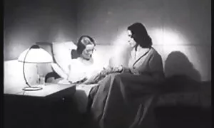 Tôi mặc đồ lót màu hồng mà tôi sẵn sàng cất cánh, và cho thấy cơ thể của tôi. Tôi chắc là anh phim xét mới nhat sẽ thích nó, vì hôm nay tôi cạo lông mu và tôi cắt có vẻ tốt. Bạn có muốn tôi để di chuyển của tôi, hay tôi có thể cho anh ngực tôi không?